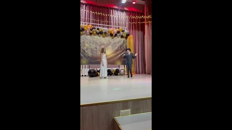 Видео